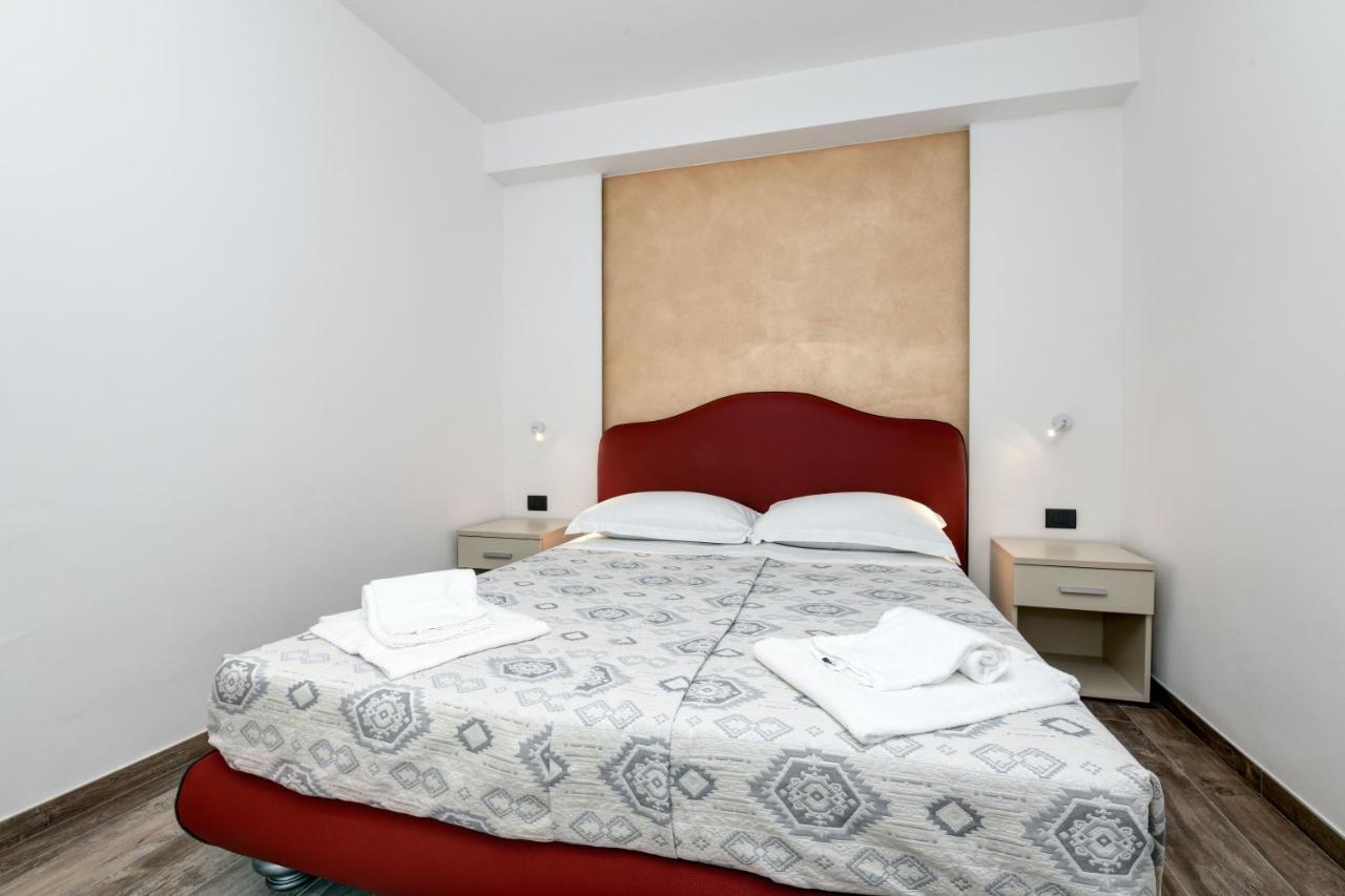 Aparthotel Borgo Ermanno Tignale Esterno foto