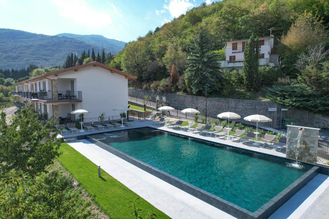 Aparthotel Borgo Ermanno Tignale Esterno foto